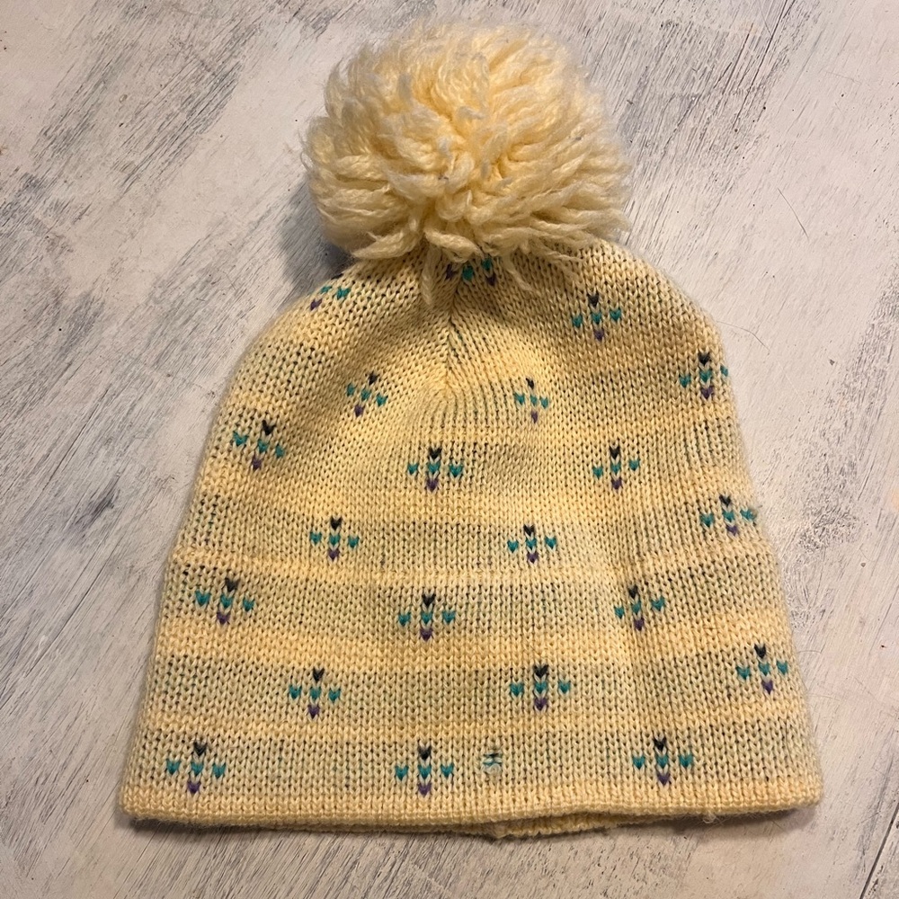Vintage Wigwam Wool Hat Beanie yellow Heart Dart Made In The USA Pom Pom Winter